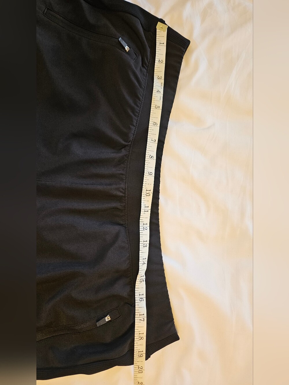 Lane Bryant LIVI Black Cropped Jogger Pants Size 2X (18/20) - Picture 7 of 8